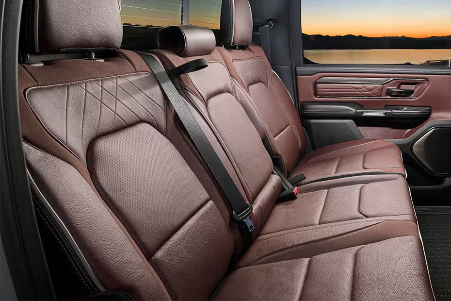 RAM 1500 2026 Rear Seats