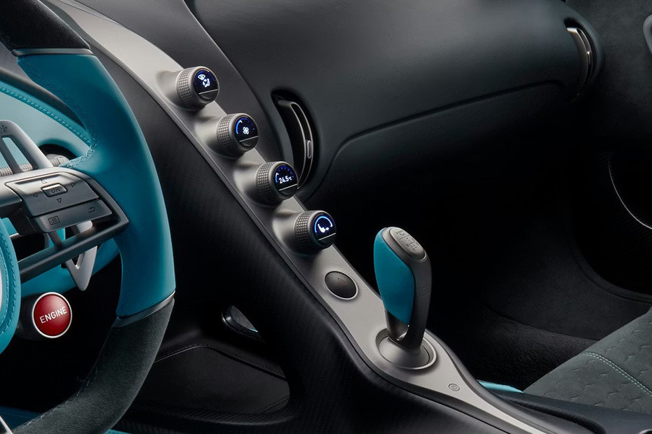 Bugatti Divo Gear Shifter