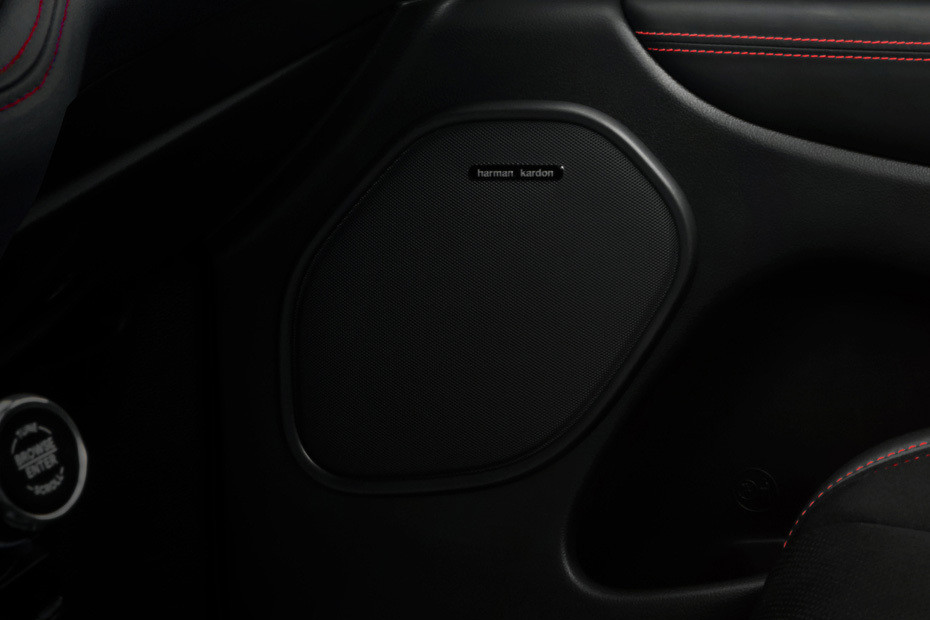 Speakers View of Dodge Durango 2026