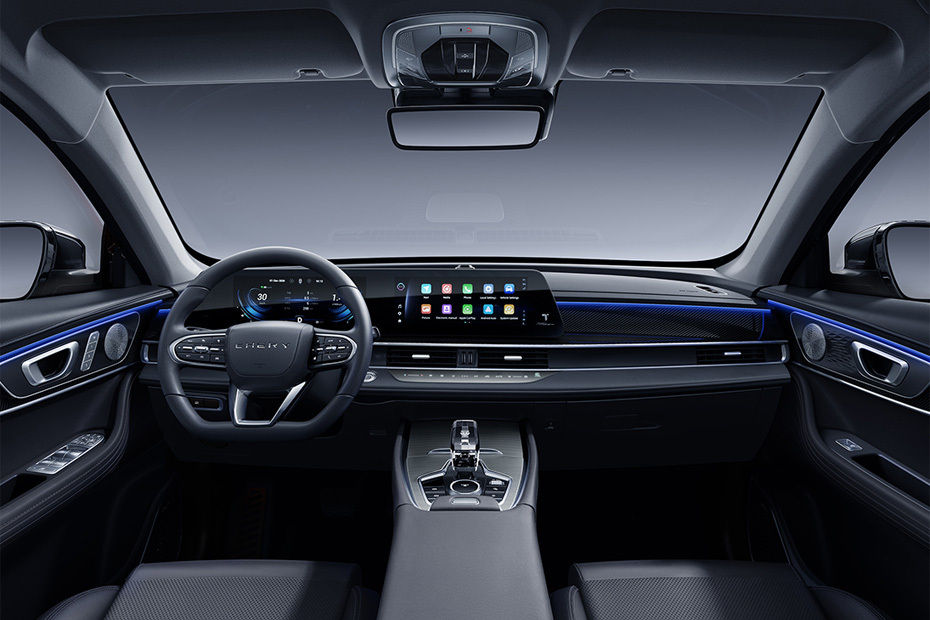 Dashboard View of  Tiggo 7