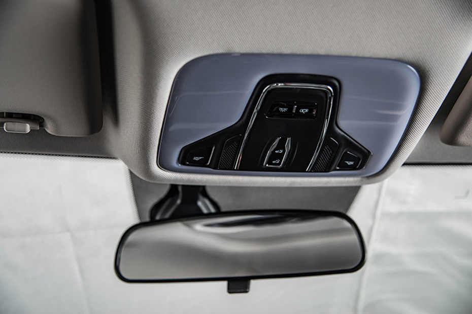 Arrizo 5 Courtesy Lamps