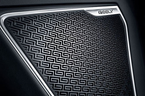Speakers View of Geely Emgrand X7 Sport