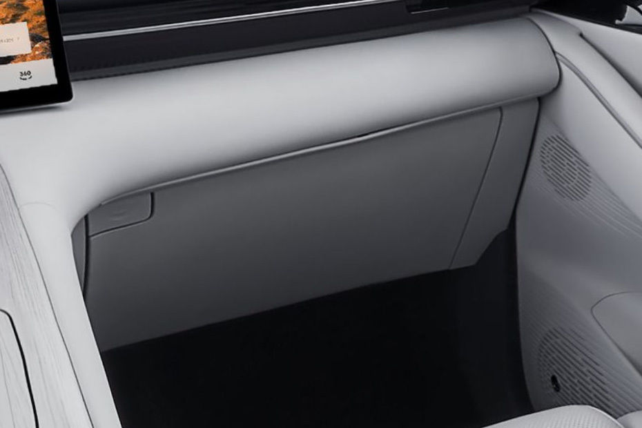 Geely EX5 Glove Box