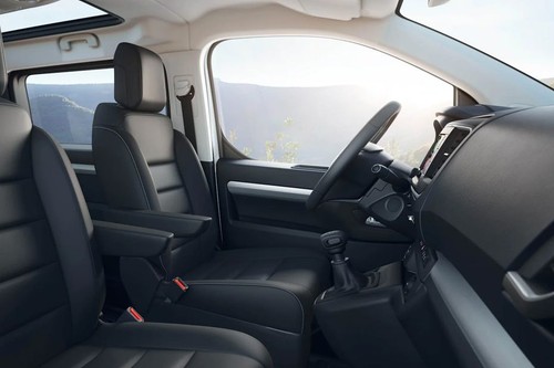 Zafira Life Front Seats