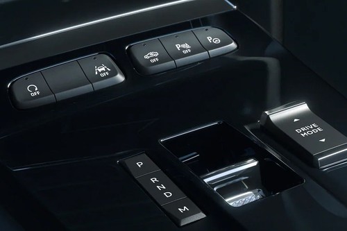 Center Controls of Opel Mokka