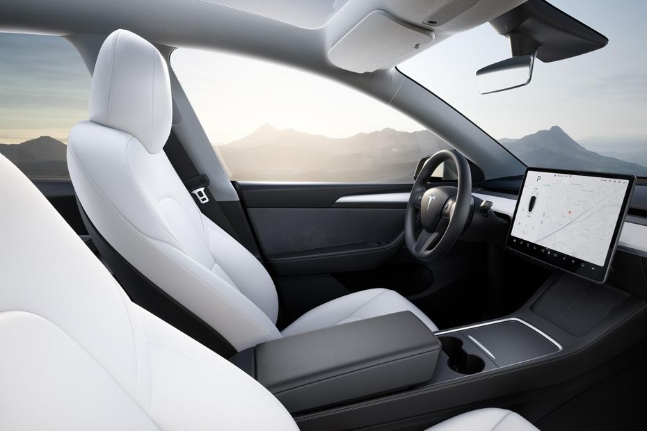 Model Y (2024-2025) Front Seats
