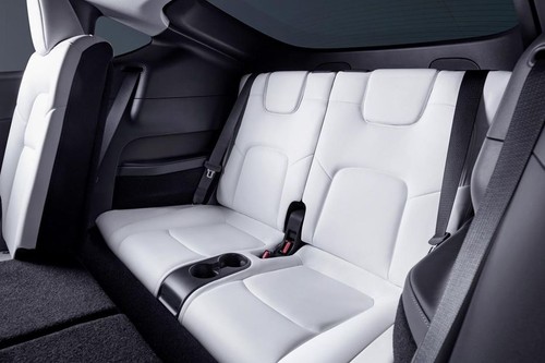 Tesla Model Y (2024-2025) Rear Seats