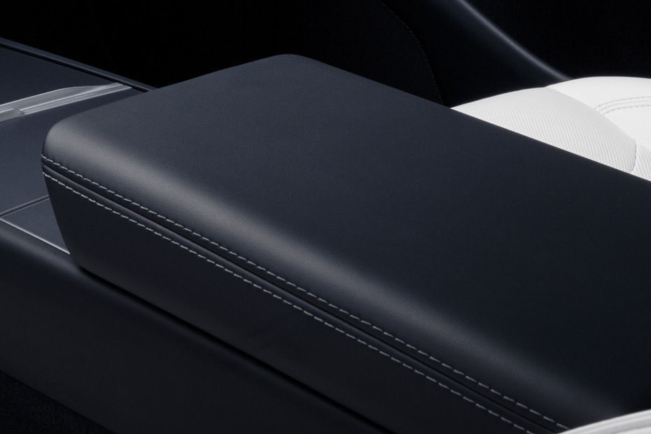 Model Y Front Center Divider