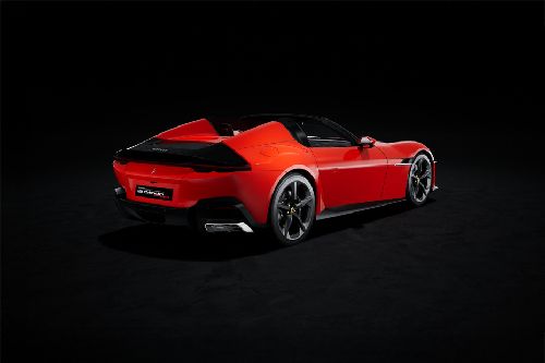 12Cilindri Spider Rear angle view