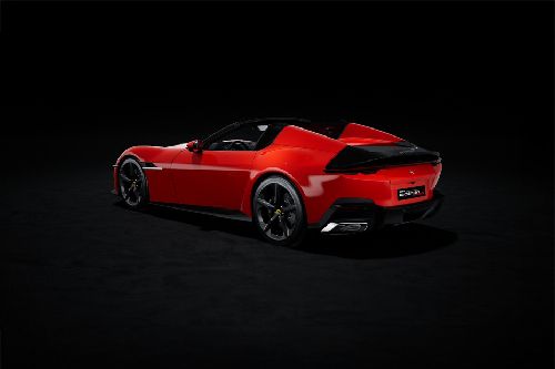 Rear Cross Side View of Ferrari 12Cilindri Spider