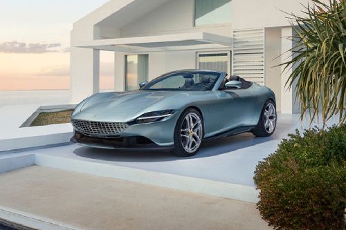 Roma Spider Front angle low view