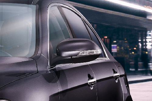 Hongqi H7 Drivers Side Mirror Rear Angle