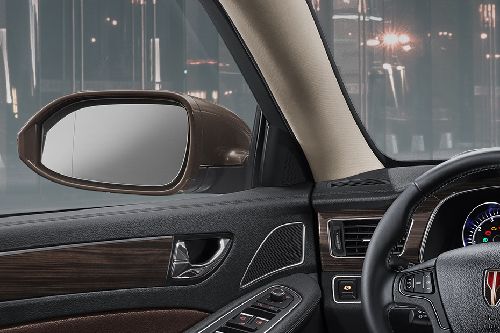Hongqi H7 Drivers Side Mirror Rear Angle