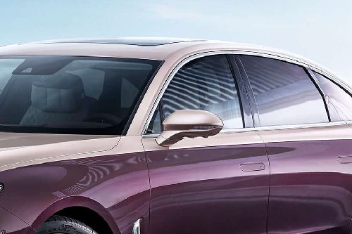 Hongqi H9 (2022-2024) Drivers Side Mirror Front Angle