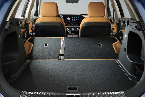 Full Front View of HS5