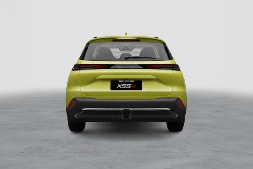 Full Rear View of BAIC X55