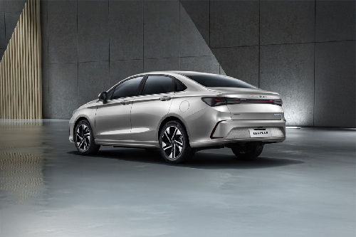 Rear Cross Side View of BAIC EU5 Plus