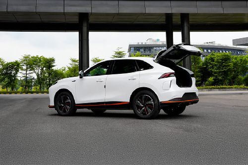 Rear Cross Side View of Forthing Friday EV