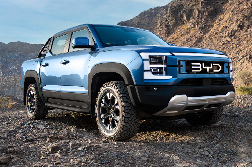 BYD Shark 6 Front Medium View