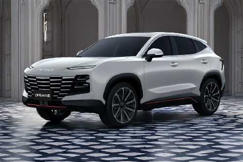 Dashing Front angle low view