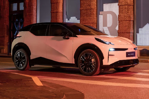 ZEEKR X Front Cross Side View