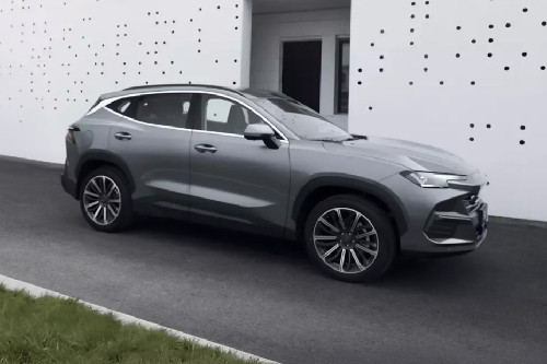 SOUEAST S06 Front Cross Side View