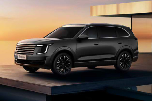 S08 Front angle low view