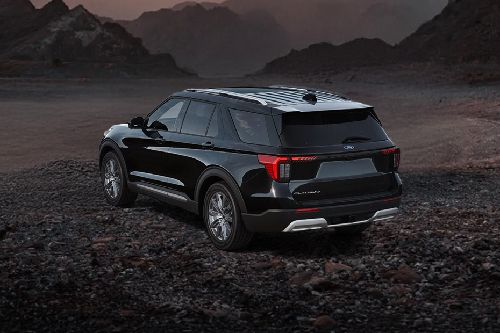 Rear Cross Side View of Ford Explorer