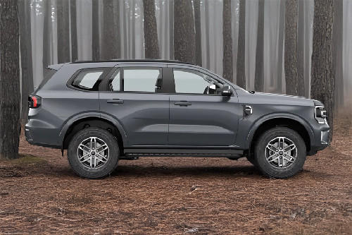 Everest Medium Angle Front View