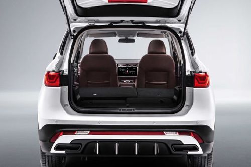 Trunk Open Closer View of U70 PRO