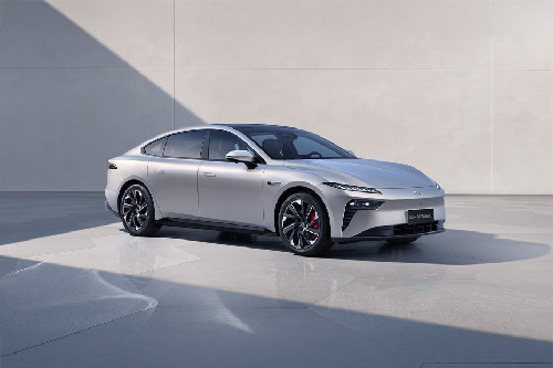 DONGFENG 007 Front Medium View