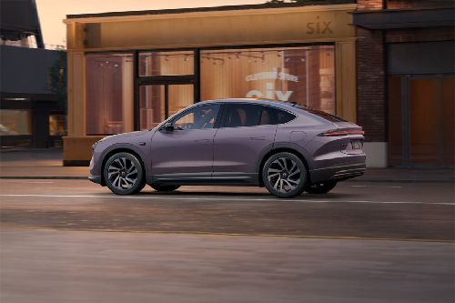 Rear Cross View of NIO EC6