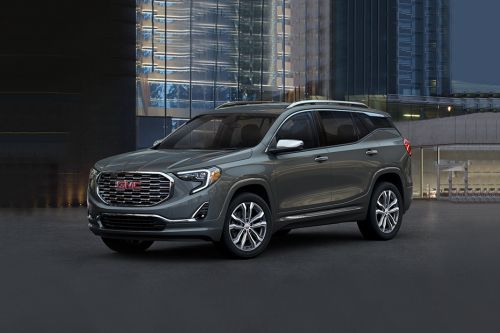 Terain Denali Front angle low view