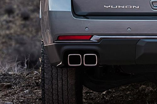 Exhaust Pipe of GMC Yukon