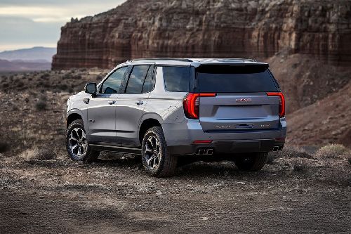 Rear Cross Side View of GMC Yukon