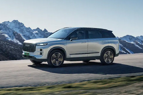 J7 SHS Front angle low view