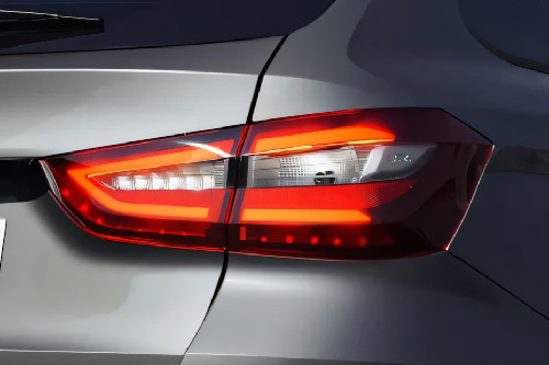 Vesta SW Tail light