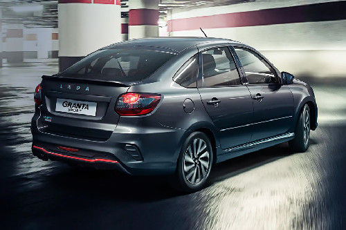 Granta Sport Liftback Rear angle view