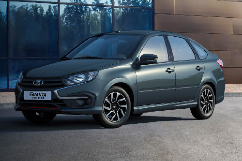 Granta Sportline Liftback Front angle low view