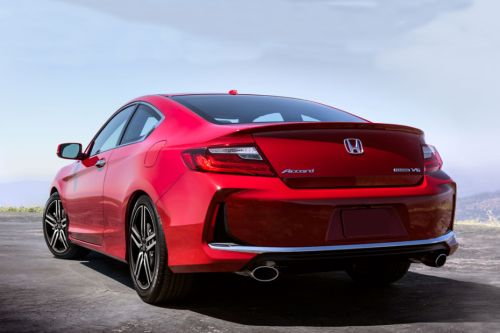 Rear Medium View of Honda Accord Coupe
