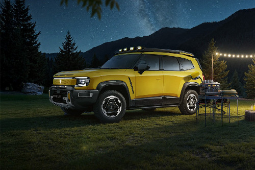 G318 Front angle low view