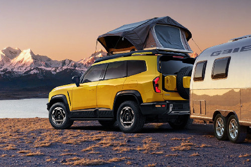 Rear Cross Side View of Deepal G318