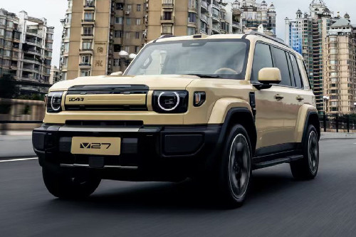 V27 Front angle low view