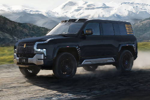 Yangwang U8 Front Side View