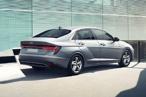 Accent Rear angle view