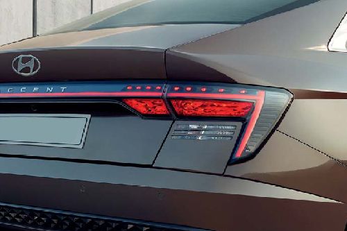 Accent Tail light