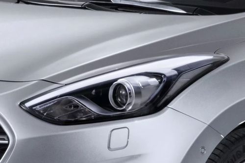 i30 Headlight