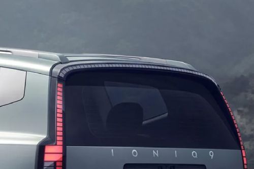 Ioniq 9 Spoiler