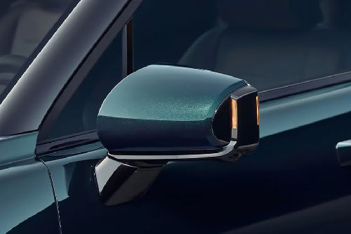 Hyundai Palisade Drivers Side Mirror Front Angle