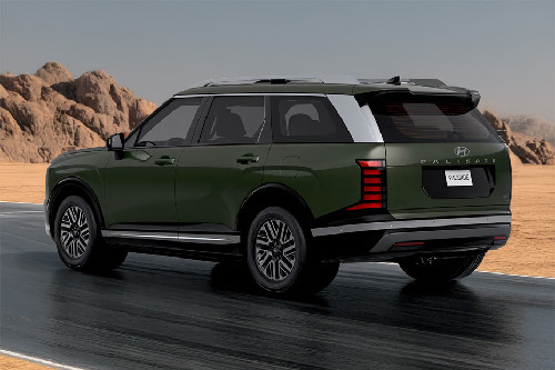 Rear Cross Side View of Hyundai Palisade